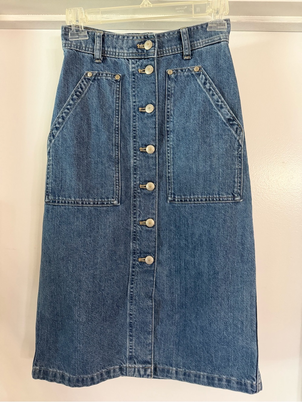 Button-Front Denim Midi Skirt in Mid Blue